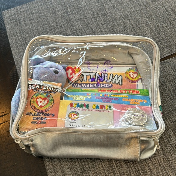 Brand New Beanie Babies 1999 Membership Kit - Picture 2 of 3